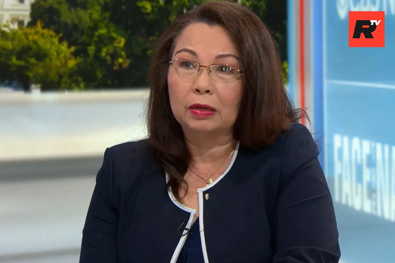 Staffer for Sen. Duckworth Fakes Lawyer Status to Free DUI Illegal Alien