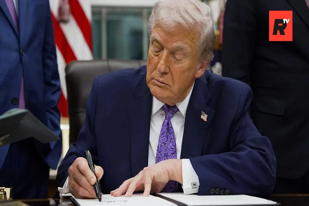 Trump Declares National Emergency Over Cuba, Threatens Tariffs on Oil Suppliers